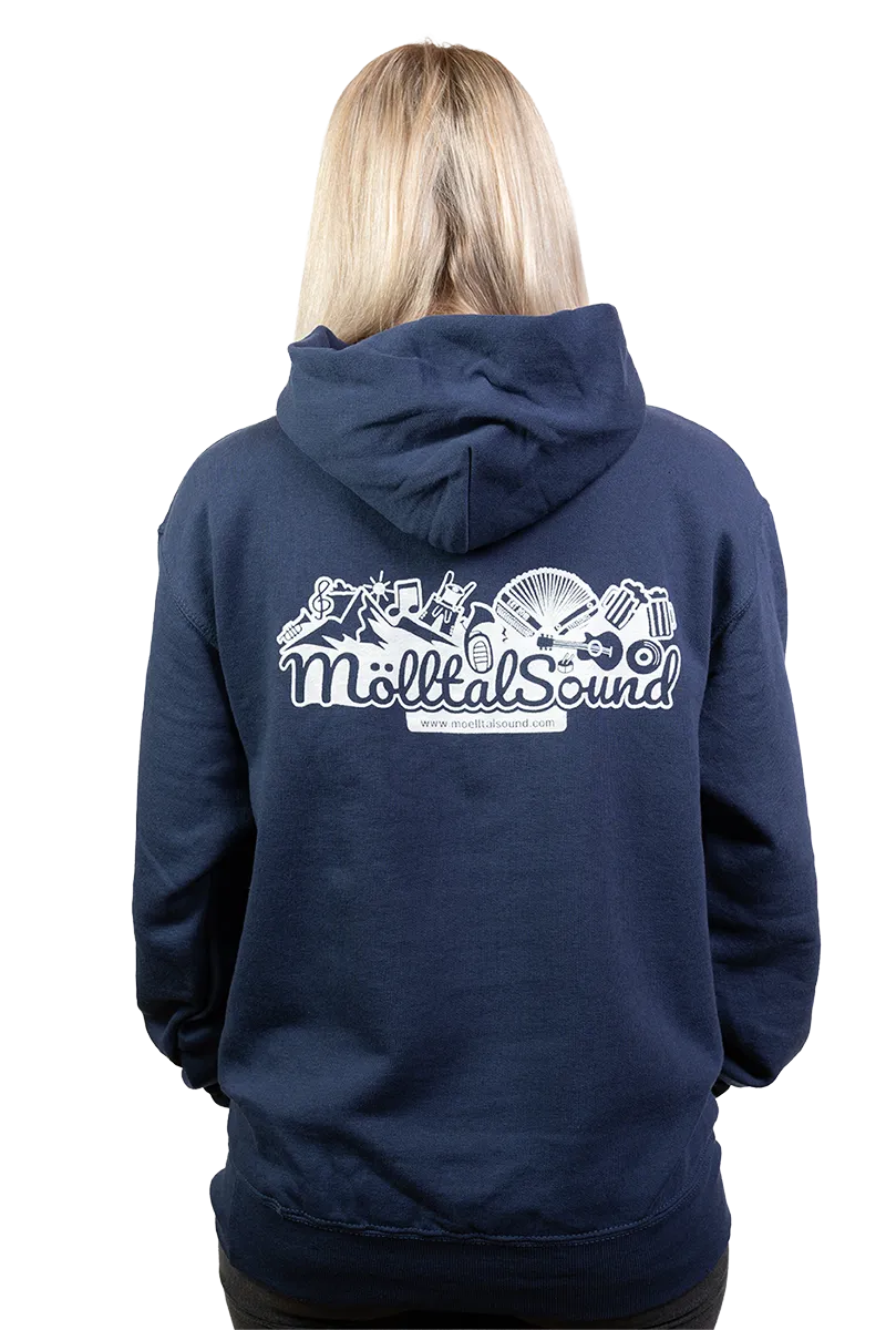 Rückansicht des navyfarbenen MölltalSound Hoodies mit großem weißen Illustrations-Backprint.